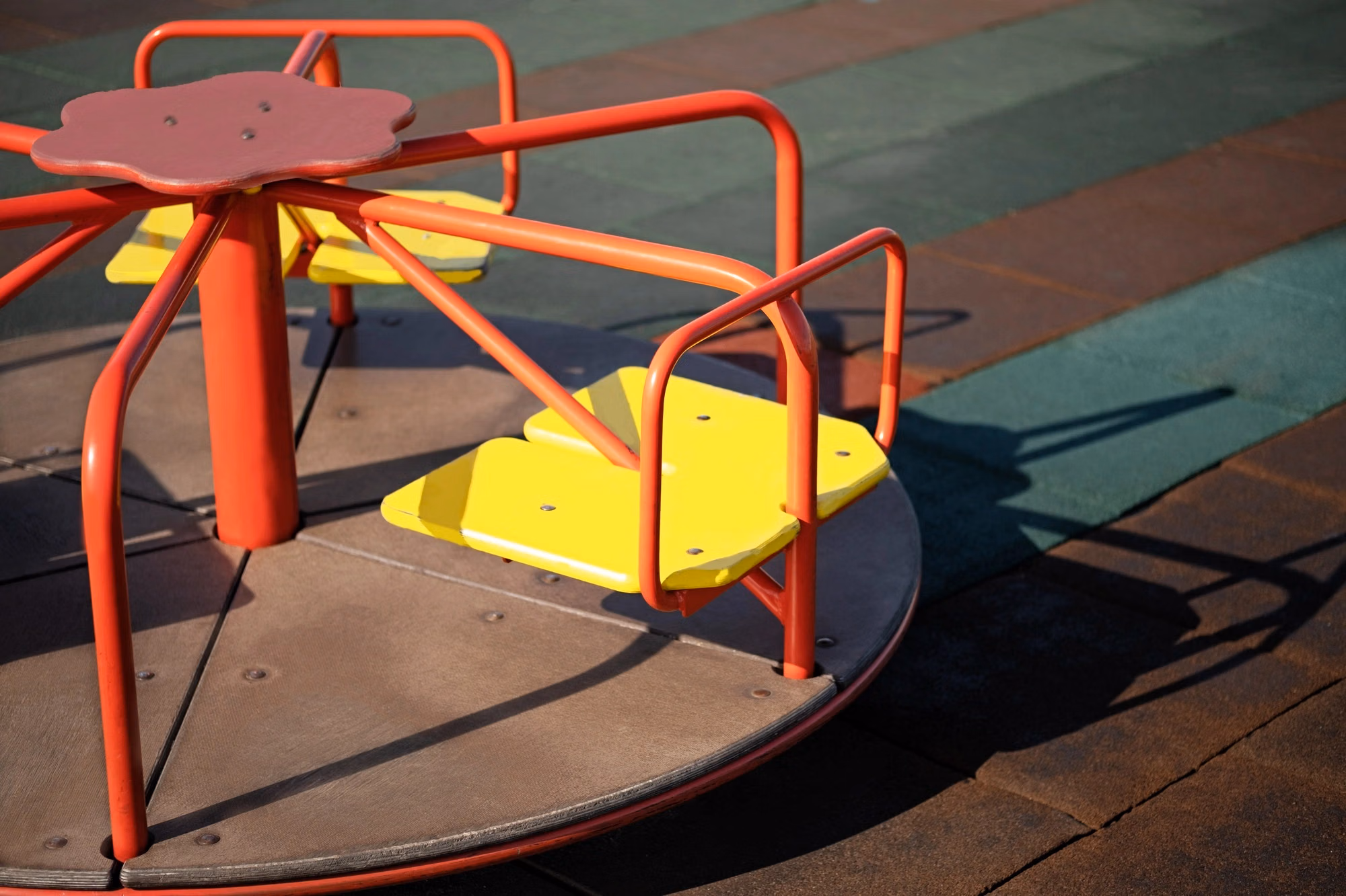 Software de gestionare inspecție și reparații echipamente locuri de joacă