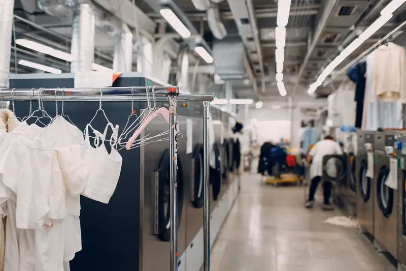 Software de gestionare service echipamente spălătorie comercială